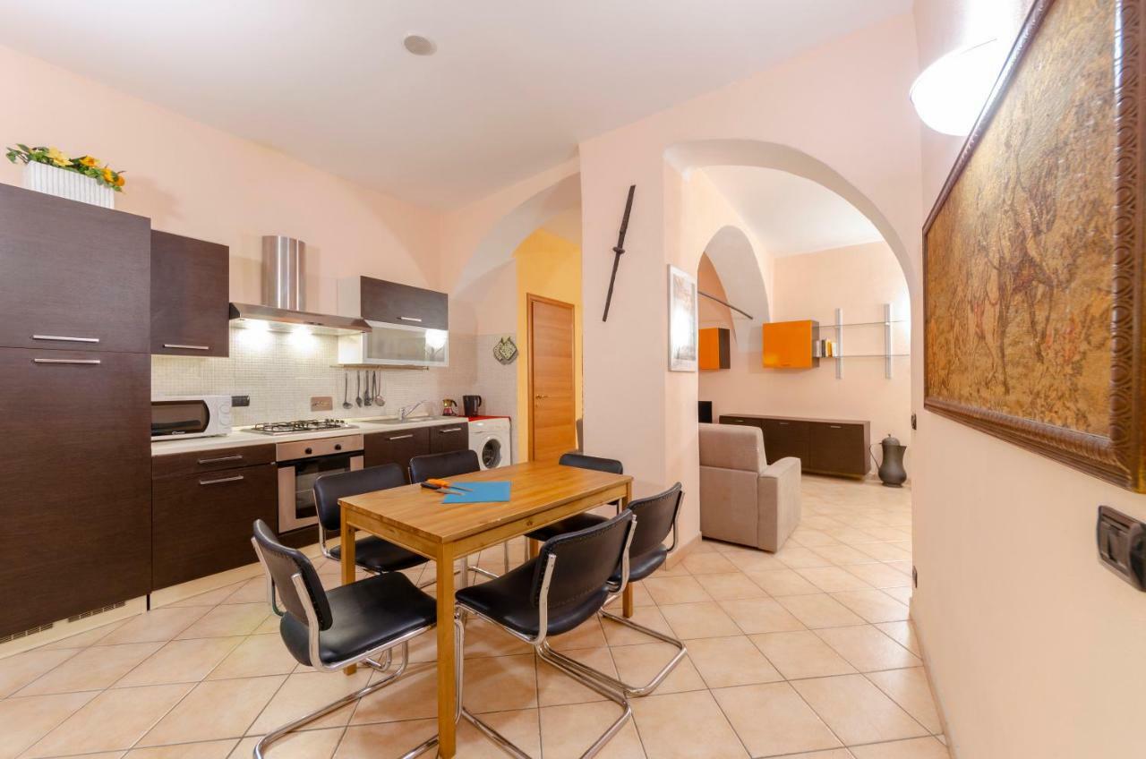 Joivy Warm Family Apt Near Porto Antico Lejlighed Genova Eksteriør billede