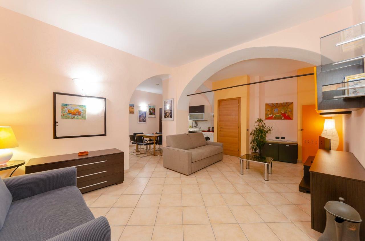 Joivy Warm Family Apt Near Porto Antico Lejlighed Genova Eksteriør billede
